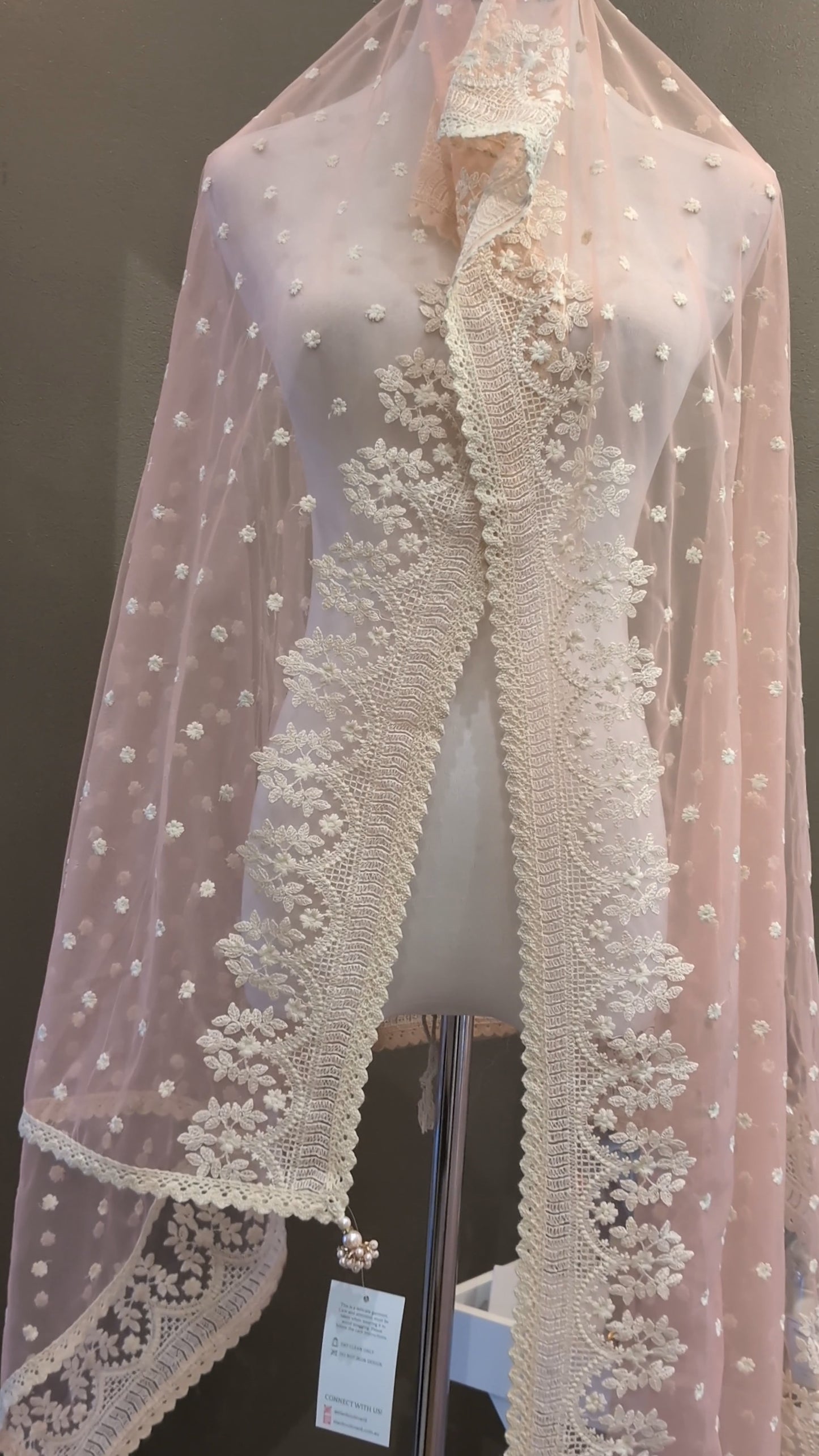 Embroidered net dupatta