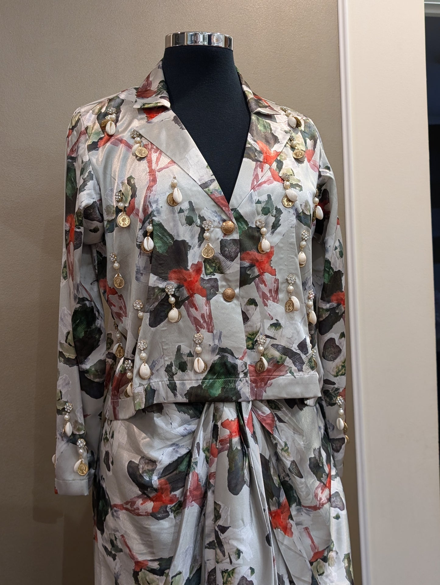 Jacket style top and drape skirt set