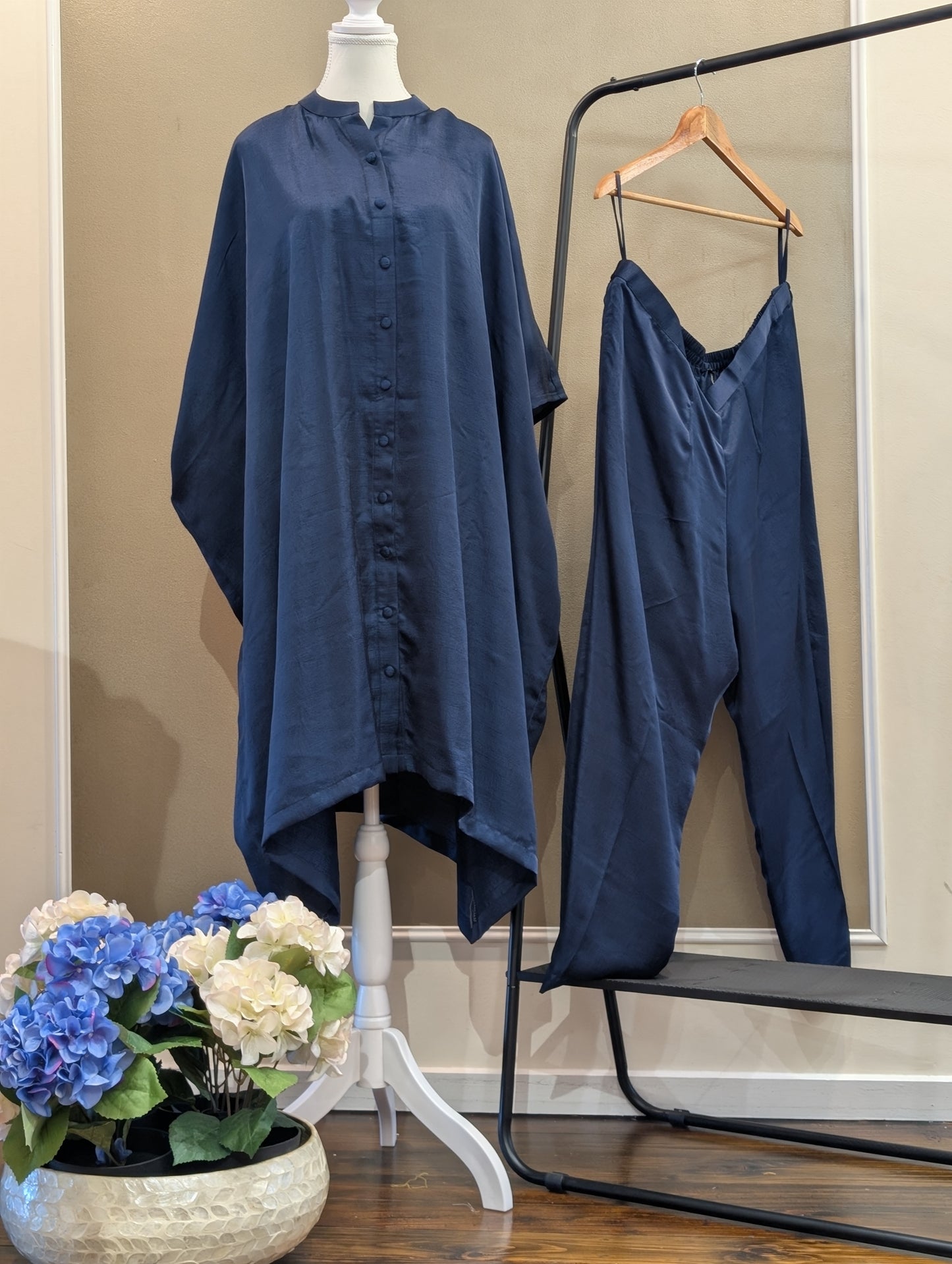 Satin silk kaftan outfit